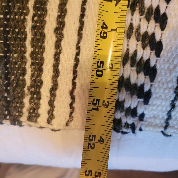 Vintage Afghan Blanket Large Black White Green Retro Fringe Handmade Goth Boho - Picture 7 of 7